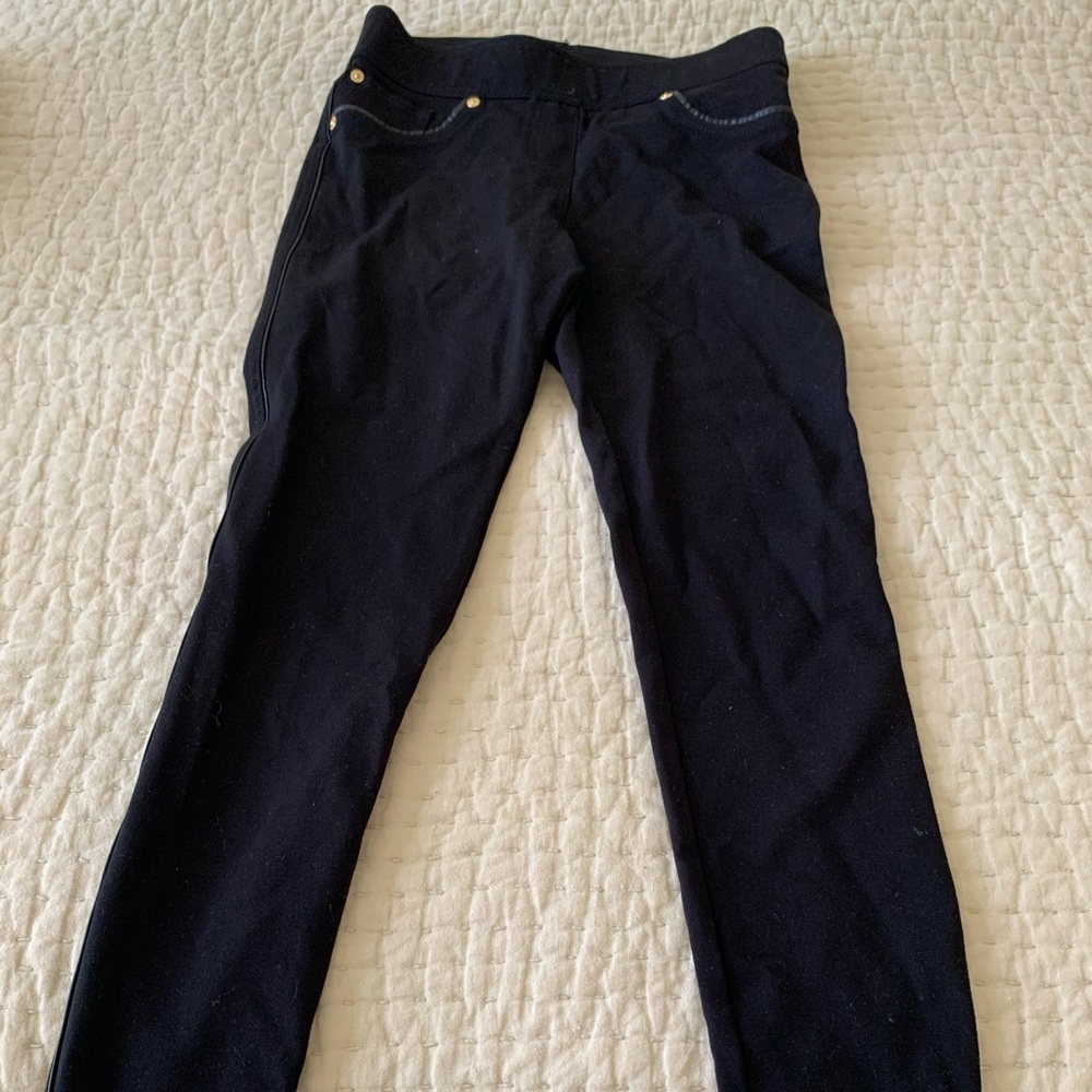Black stretchy fabric pants